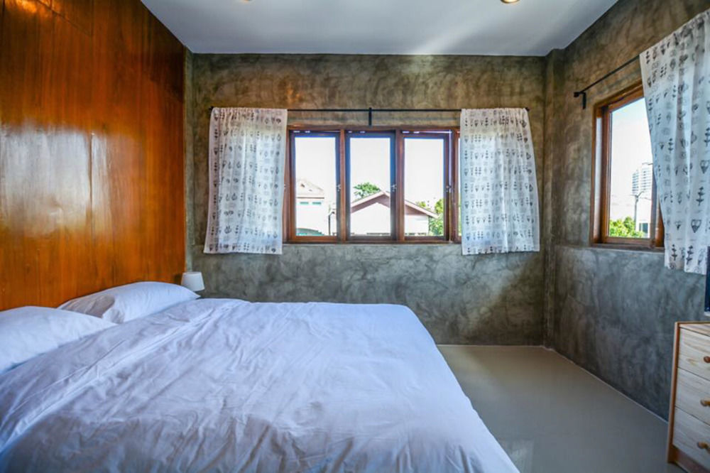 The Ghee House Hotel Csiangmaj Kültér fotó